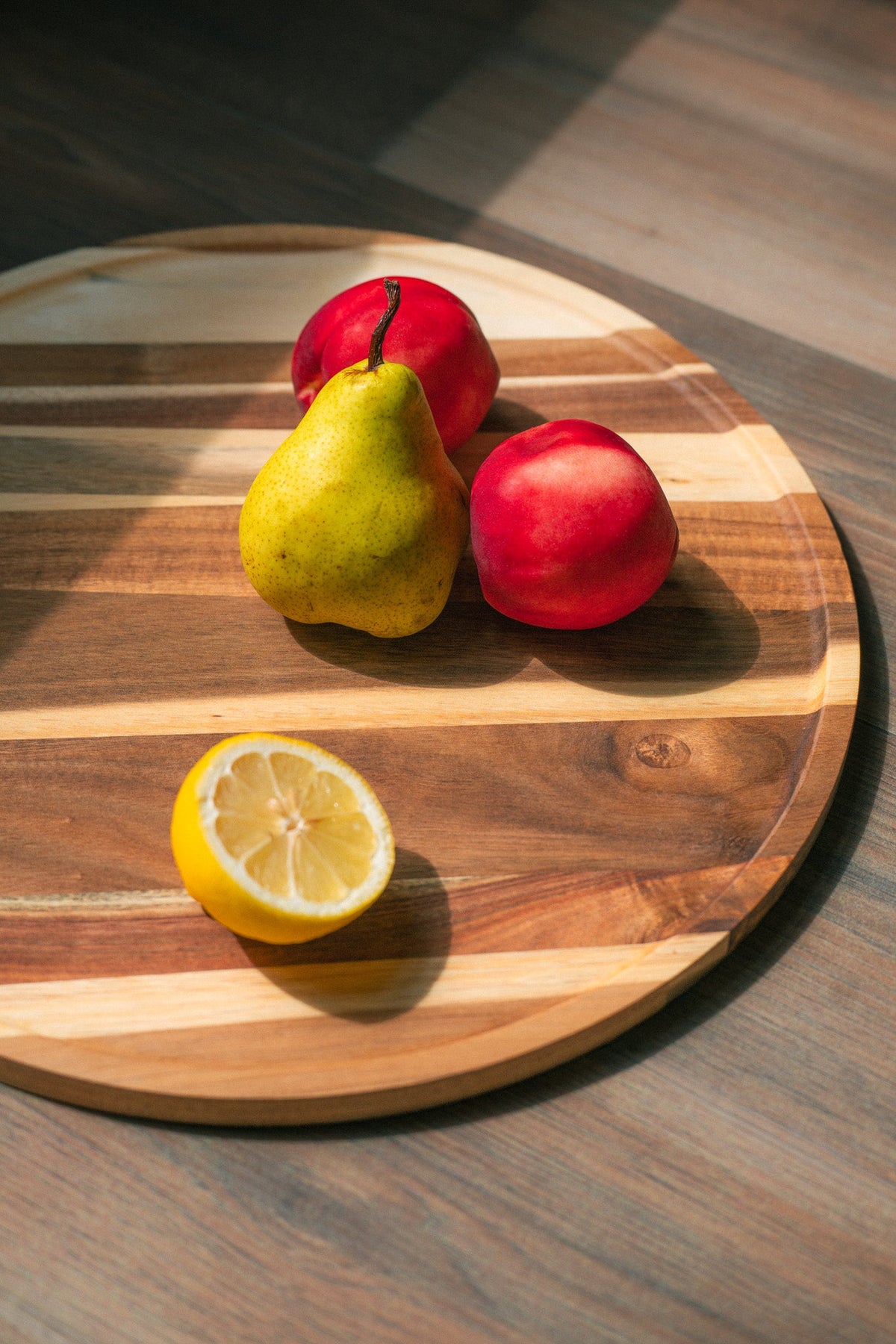 15-Inch Round Wood Charcuterie Serving Board
