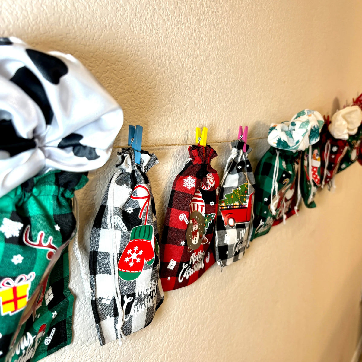 12-Day Christmas Scrunchie Advent Calendar
