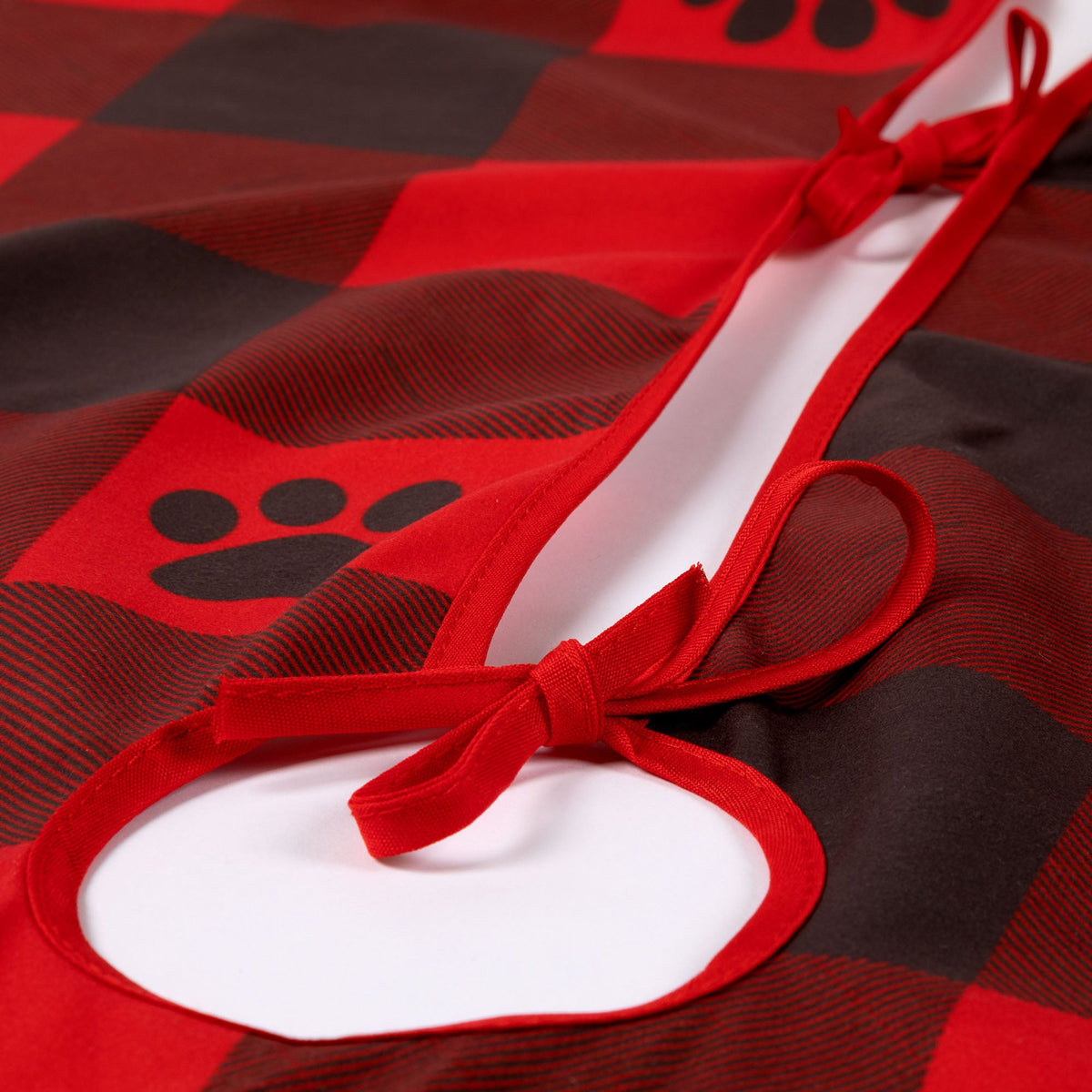 Pets & Paws Christmas Tree Skirt — 48 Inches
