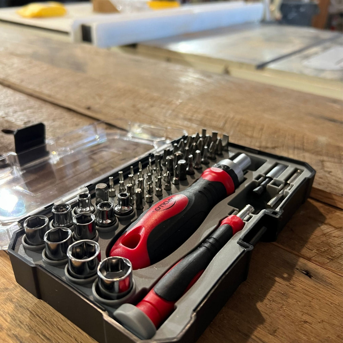 Apollo 55-Piece Metric Ratcheting Driver & Socket Set