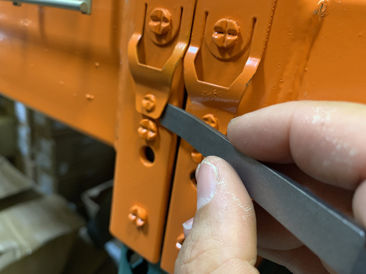 Maratac Titanium Pry & Utility Tool