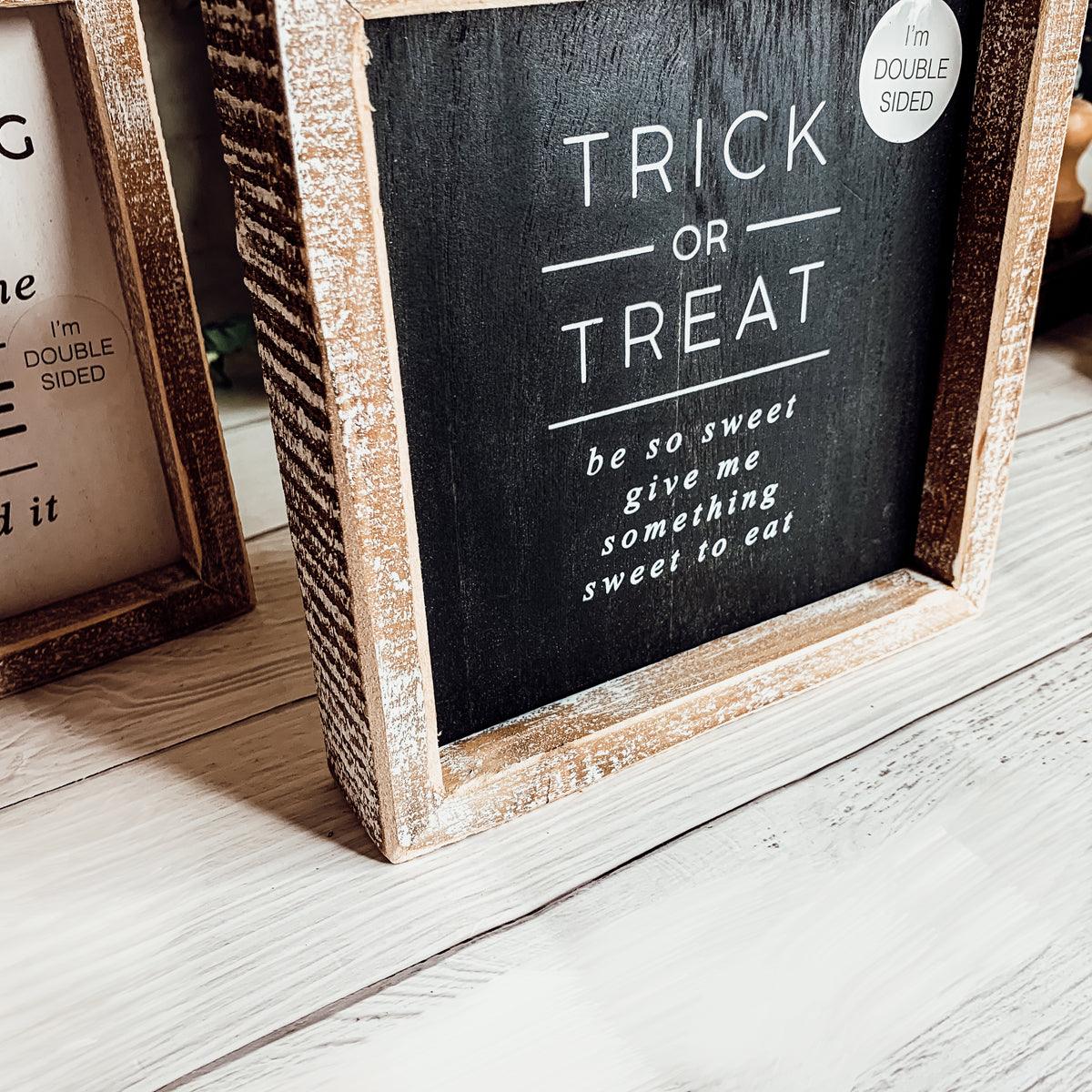 Double-Sided Halloween & Thanksgiving Sign