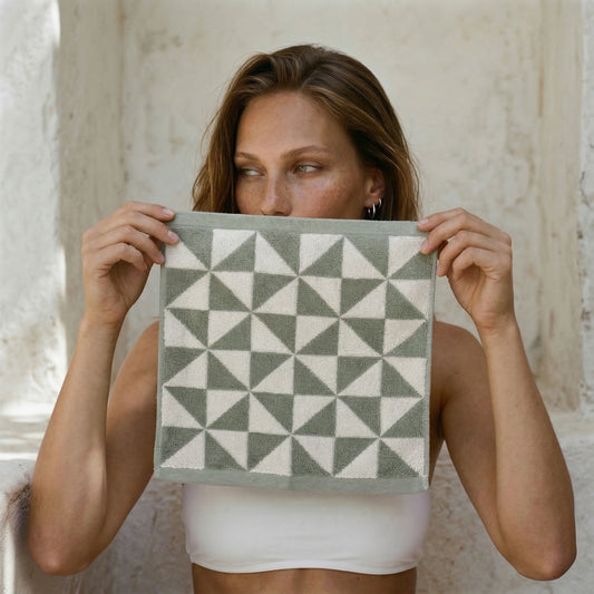 Umbra Australian Cotton Towel Sets